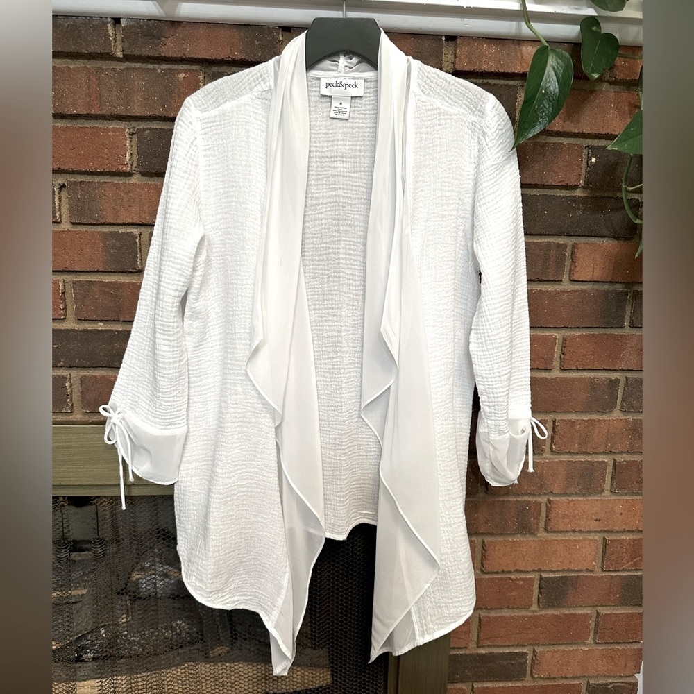 #7) Peck & Peck 100% Cotton gorgeous open blouse excellent condition.